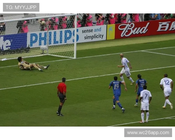 世界杯历届决赛比分一览图详细解析各届冠军得主的比分变化与比赛精彩瞬间 世界杯历届决赛比分一览图详细解析各届冠军得主的比分变化与比赛精彩瞬间